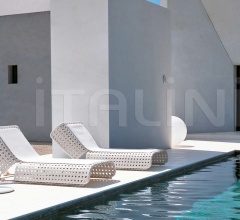 Шезлонг CANASTA CN101L Шезлонг CANASTA CN101L фабрика B&B Italia