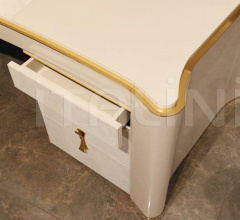 Итальянские Письменные столы - Письменный стол MONTENAPOLEONE 1170 Итальянские Письменные столы - Письменный стол MONTENAPOLEONE 1170 фабрика Redeco