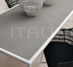 Стол обеденный SPRINGTIME TST220PA Стол обеденный SPRINGTIME TST220PA фабрика B&B Italia