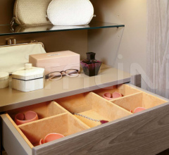 Итальянские Спальни - Шкаф HANAMI 4241 Итальянские Спальни - Шкаф HANAMI 4241 фабрика Redeco