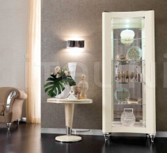 Витрина MONTENAPOLEONE 1016 фабрика Redeco