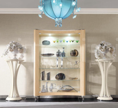 Витрина MONTENAPOLEONE 1046 фабрика Redeco