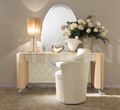 Кресло MONTENAPOLEONE 1090 фабрика Redeco