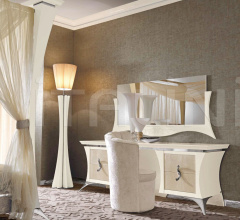 Кресло MONTENAPOLEONE 1090 фабрика Redeco