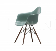 Стул Eames Fiberglass Armchair DAW Стул Eames Fiberglass Armchair DAW фабрика Vitra