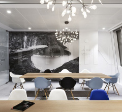 Стул с подлокотниками Eames Plastic Armchair DAW Стул с подлокотниками Eames Plastic Armchair DAW фабрика Vitra