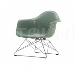 Кресло Eames Plastic Armchair LAR Кресло Eames Plastic Armchair LAR фабрика Vitra