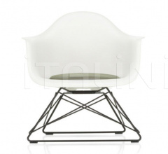 Кресло Eames Plastic Armchair LAR Кресло Eames Plastic Armchair LAR фабрика Vitra