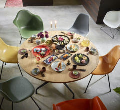 Кресло Eames Plastic Armchair LAR Кресло Eames Plastic Armchair LAR фабрика Vitra