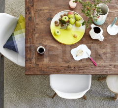 Стул Eames Fiberglass Side Chair DSW Стул Eames Fiberglass Side Chair DSW фабрика Vitra