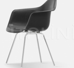 Стул Eames Fiberglass Armchair DAX Стул Eames Fiberglass Armchair DAX фабрика Vitra
