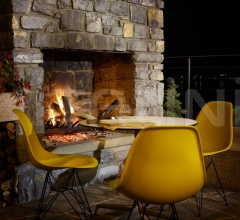 Стул Eames Plastic Side Chair DSR Стул Eames Plastic Side Chair DSR фабрика Vitra