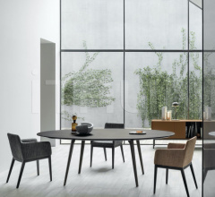 Стул с подлокотниками Candy Стул с подлокотниками Candy фабрика Novamobili