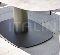 Итальянские Уличные столы - Стол обеденный BIG Table Итальянские Уличные столы - Стол обеденный BIG Table фабрика Varaschin
