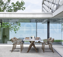 Итальянские Уличные столы - Стол обеденный SYSTEM STAR Table Итальянские Уличные столы - Стол обеденный SYSTEM STAR Table фабрика Varaschin