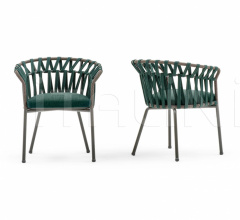 Стул с подлокотниками Emma Cross Armchair фабрика Varaschin