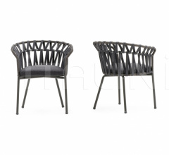 Стул с подлокотниками Emma Cross Armchair фабрика Varaschin