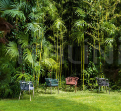 Стул с подлокотниками Emma Cross Armchair фабрика Varaschin