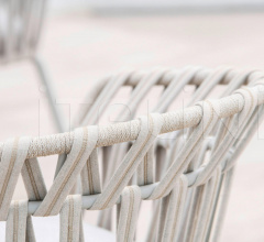 Стул с подлокотниками Emma Cross Armchair фабрика Varaschin