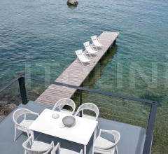 Итальянские Уличные столы - Стол обеденный SYSTEM Low table Итальянские Уличные столы - Стол обеденный SYSTEM Low table фабрика Varaschin