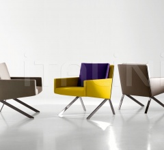 Кресло Theo фабрика B&B Italia