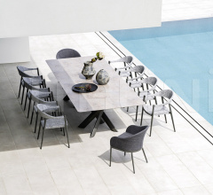 Стул с подлокотниками CLEVER DINING ARMCHAIR Стул с подлокотниками CLEVER DINING ARMCHAIR фабрика Varaschin