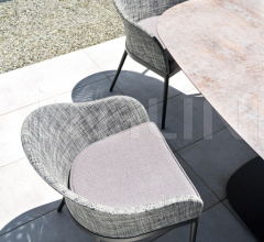 Стул с подлокотниками CLEVER BUCKET ARMCHAIR Стул с подлокотниками CLEVER BUCKET ARMCHAIR фабрика Varaschin