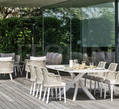 Стул с подлокотниками EMMA DINING ARMCHAIR Стул с подлокотниками EMMA DINING ARMCHAIR фабрика Varaschin