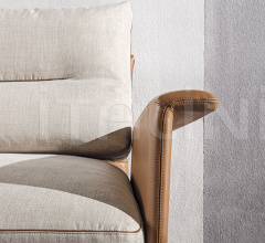 Кресло Pantelleria фабрика Meroni & Colzani