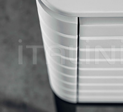 Тумба под TV Levanzo фабрика Meroni & Colzani