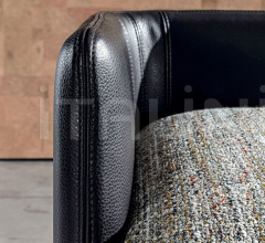 Банкетка Ischia фабрика Meroni & Colzani