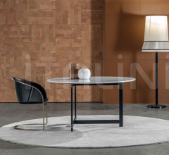 Стол обеденный Egadi Стол обеденный Egadi фабрика Meroni & Colzani