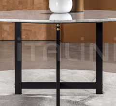 Стол обеденный Egadi Стол обеденный Egadi фабрика Meroni & Colzani