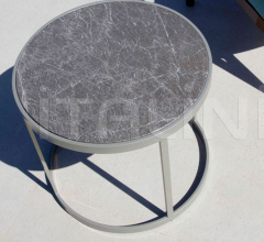 Столик Axum Outdoor Столик Axum Outdoor фабрика Meroni & Colzani