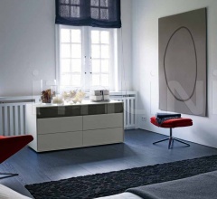 Комод DADO CD150S Комод DADO CD150S фабрика B&B Italia