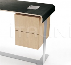 Итальянские Письменные столы - Письменный стол Eileen Итальянские Письменные столы - Письменный стол Eileen фабрика B&B Italia