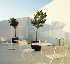 Итальянские Уличные столы - Стол обеденный Dual Outdoor 60 BM4380 Итальянские Уличные столы - Стол обеденный Dual Outdoor 60 BM4380 фабрика Andreu World