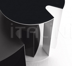 Столик NIX TN4 Столик NIX TN4 фабрика B&B Italia