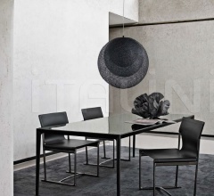 Стол обеденный Mirto Indoor фабрика B&B Italia