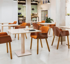 Итальянские Столы обеденные - Стол обеденный Plaza BM1081 фабрика Andreu World