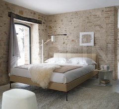 Кровать Charles фабрика B&B Italia