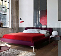 Кровать Charles фабрика B&B Italia