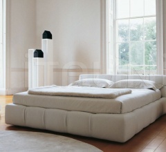 Кровать Tufty-Bed фабрика B&B Italia