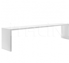 Итальянские Столы для конференц зала - Стол Closed Table ME6225 фабрика Andreu World