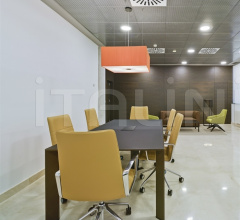 Итальянские Кабинет - Стол Extra Table Итальянские Кабинет - Стол Extra Table фабрика Andreu World