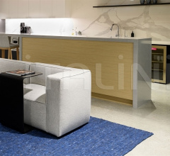 Итальянские Столики - Столик Arc Table ME5488 Итальянские Столики - Столик Arc Table ME5488 фабрика Andreu World