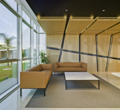 Итальянские Столики - Журнальный столик Raglan Table Итальянские Столики - Журнальный столик Raglan Table фабрика Andreu World