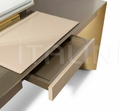 Туалетный столик Olimpia Туалетный столик Olimpia фабрика IPE Cavalli (Visionnaire)