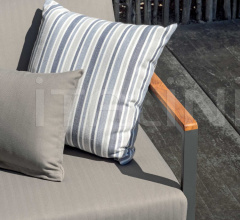 Итальянские Уличные кресла - Кресло Qubik Armchair Итальянские Уличные кресла - Кресло Qubik Armchair фабрика Atmosphera