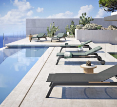 Столик Frisbee Service Table Столик Frisbee Service Table фабрика Atmosphera